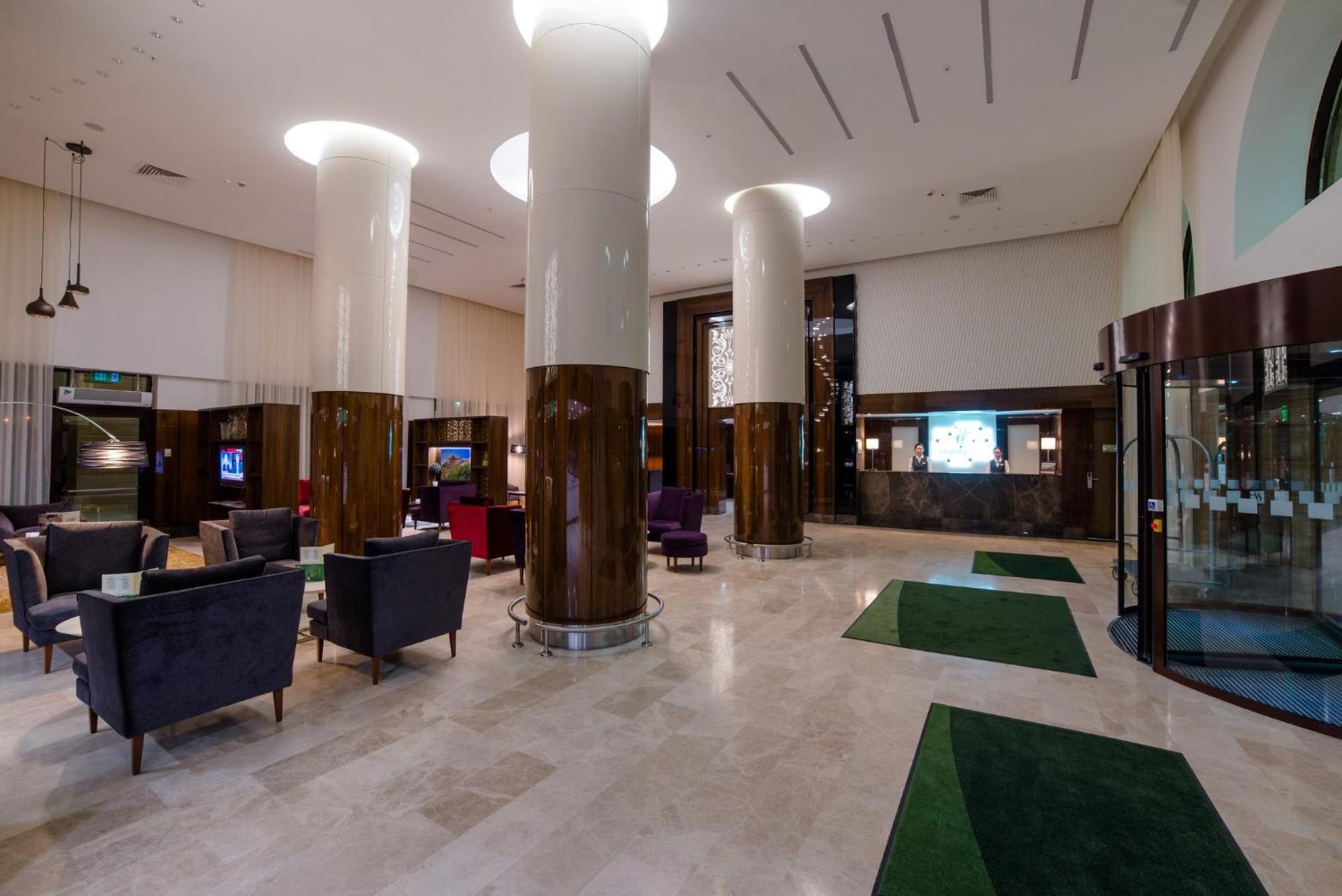 Holiday Inn Aktau By Ihg Aktau (Mangystau) Exterior foto